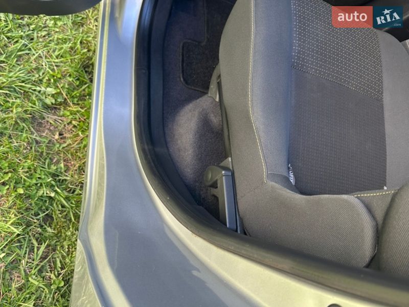 Минивэн Renault Grand Scenic 2010 в Харькове