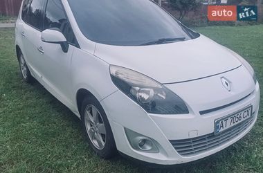 Минивэн Renault Grand Scenic 2009 в Калуше