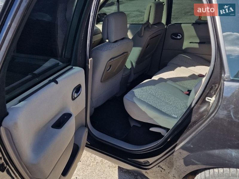 Минивэн Renault Grand Scenic 2006 в Харькове