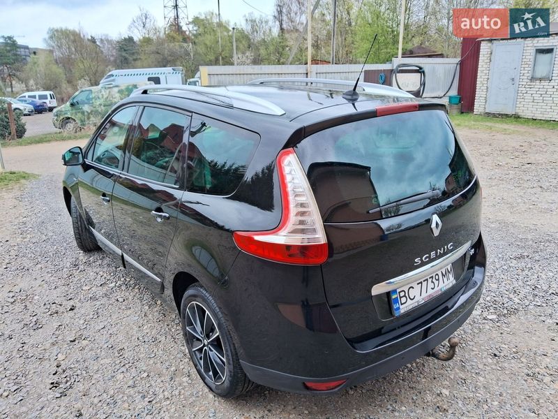 Минивэн Renault Grand Scenic 2013 в Новояворовске