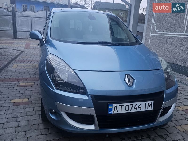 Renault Grand Scenic 2010