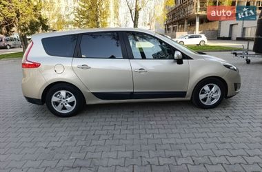 Мінівен Renault Grand Scenic 2011 в Чернівцях