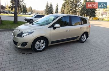 Мінівен Renault Grand Scenic 2011 в Чернівцях