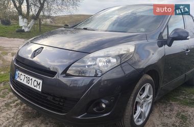 Мінівен Renault Grand Scenic 2010 в Нововолинську
