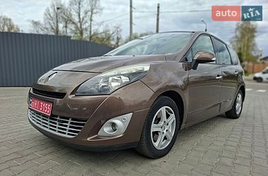 Минивэн Renault Grand Scenic 2010 в Полтаве