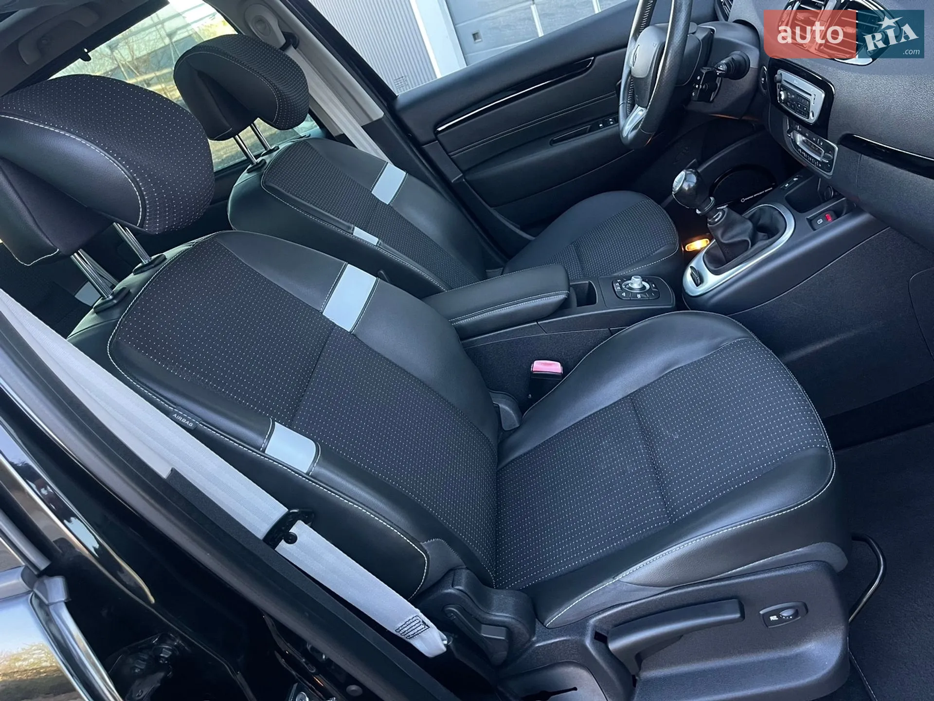 2012 Renault Scenic - мініатюра 41