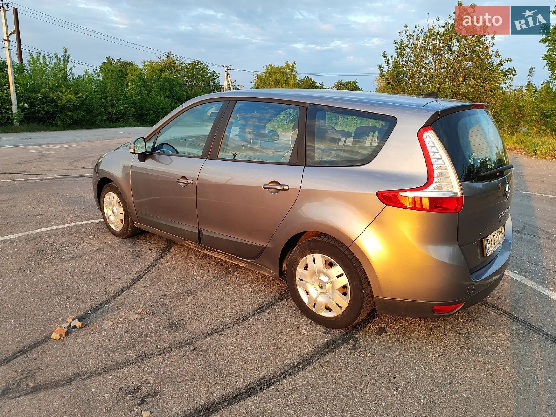 2010 Renault Scenic - мініатюра 9