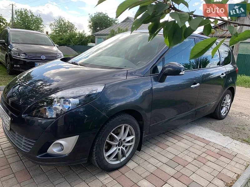 Renault Grand Scenic