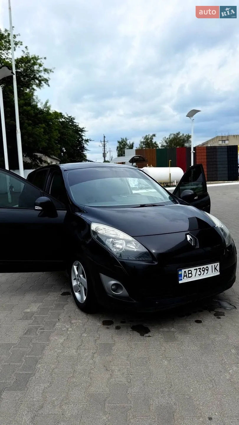 2011 Renault Scenic - мініатюра 2