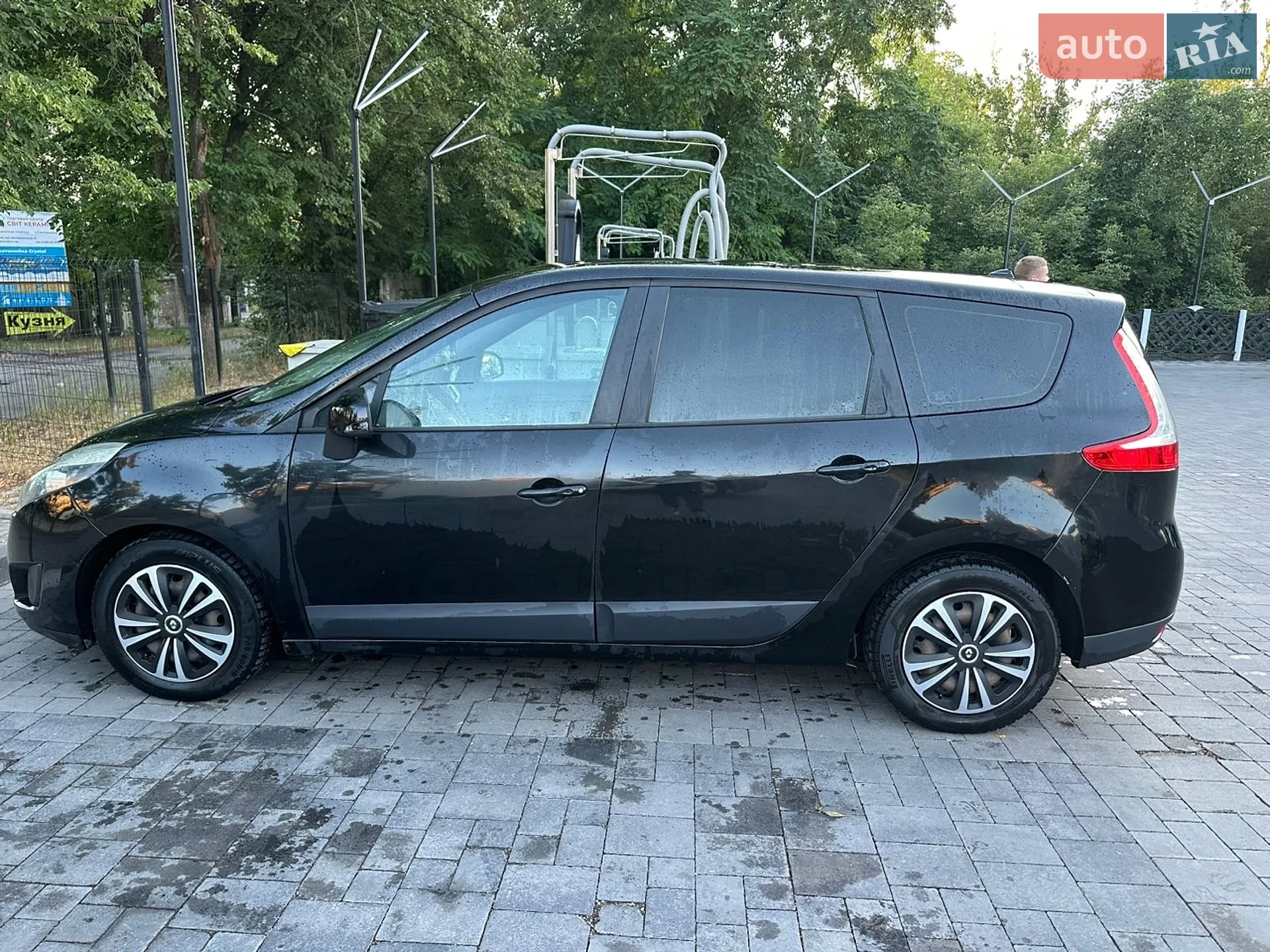 2010 Renault Scenic - мініатюра 15