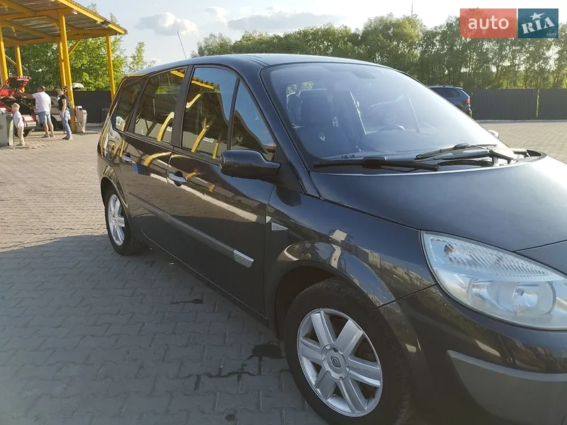 Renault Grand Scenic 2004