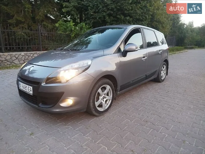 Renault Grand Scenic