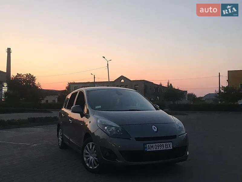 Renault Grand Scenic