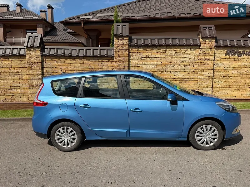 Renault Grand Scenic 2014