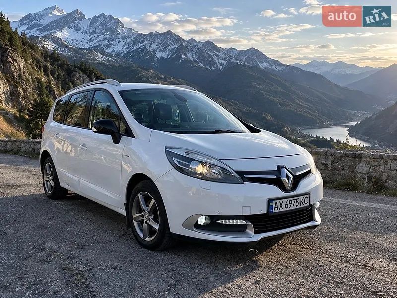 Renault Grand Scenic 2016