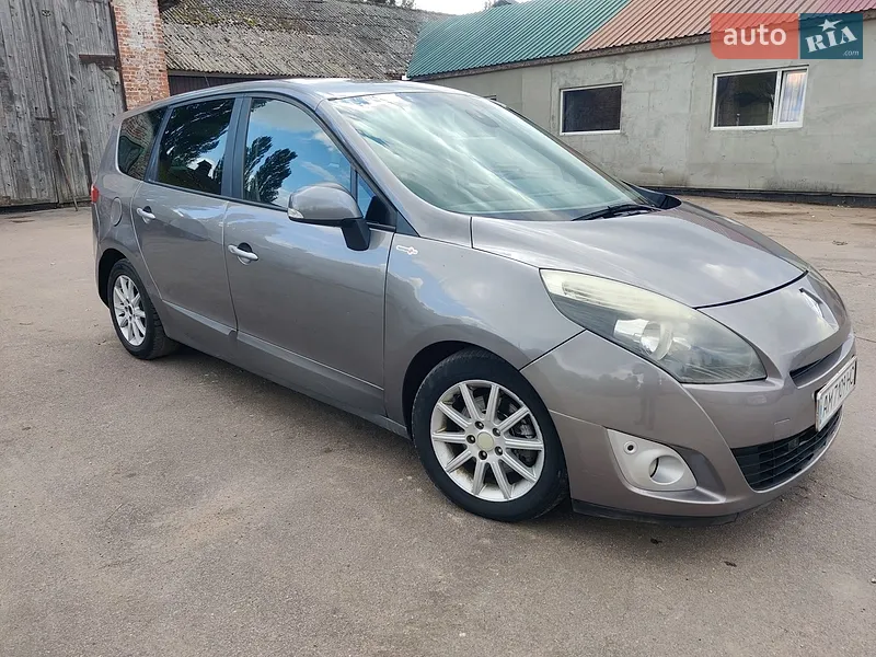 Renault Grand Scenic