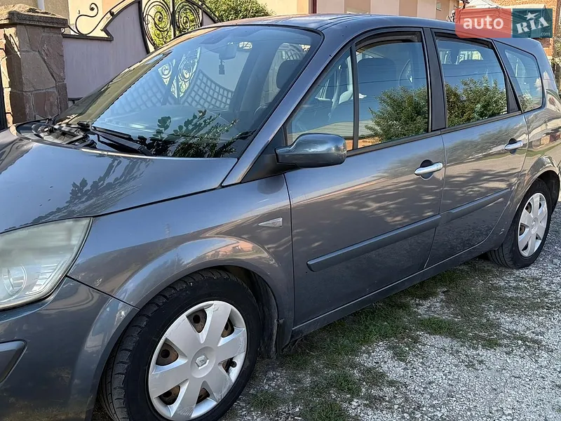 Renault Grand Scenic
