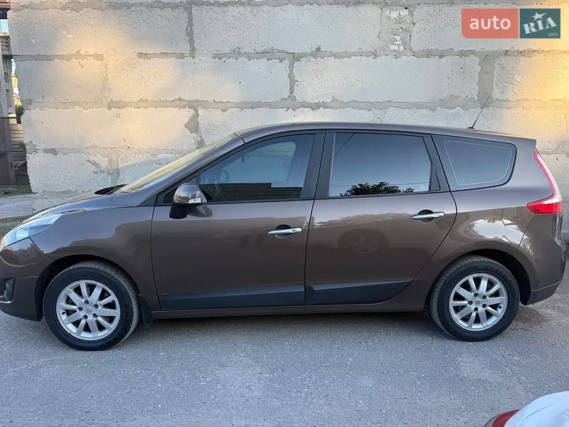 Renault Grand Scenic