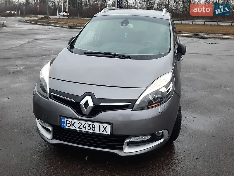 Renault Grand Scenic 2016