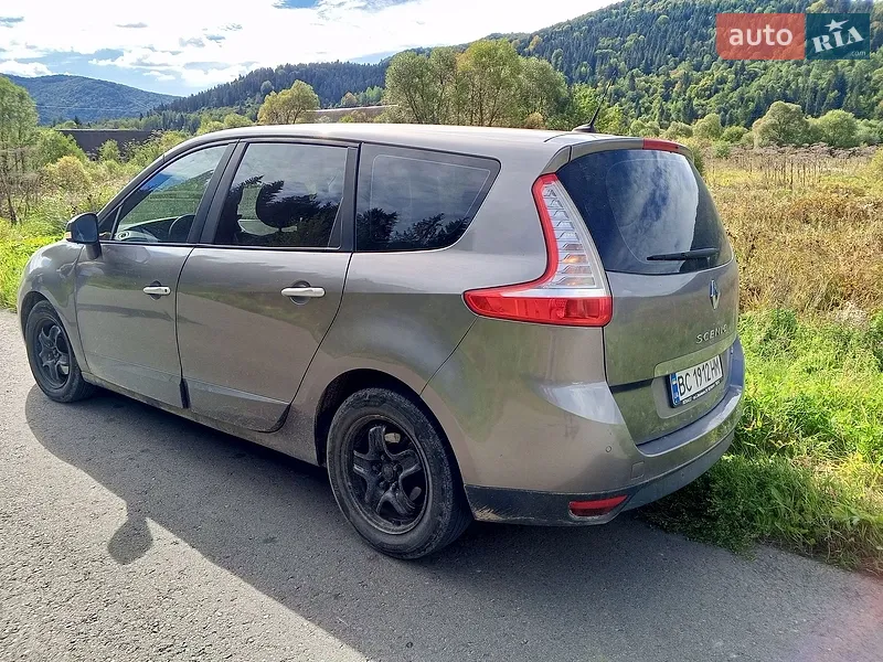 Renault Grand Scenic