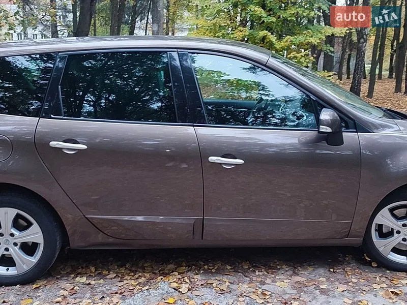 Renault Grand Scenic