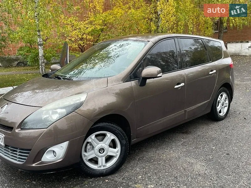 Renault Grand Scenic