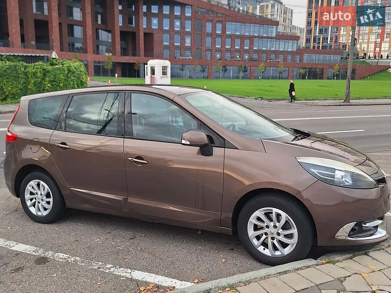 Renault Grand Scenic
