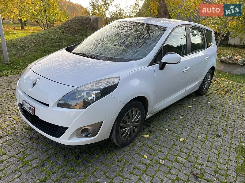Renault Grand Scenic