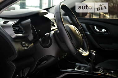 Позашляховик / Кросовер Renault Kadjar 2018 в 