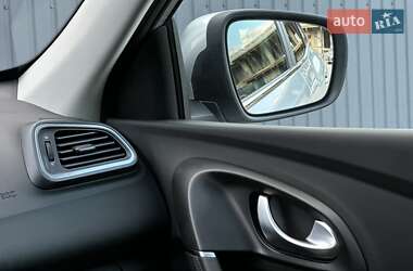 Позашляховик / Кросовер Renault Kadjar 2019 в 