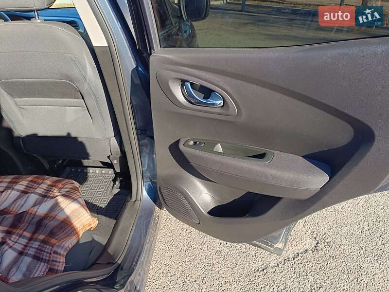 Позашляховик / Кросовер Renault Kadjar 2018 в Первомайську