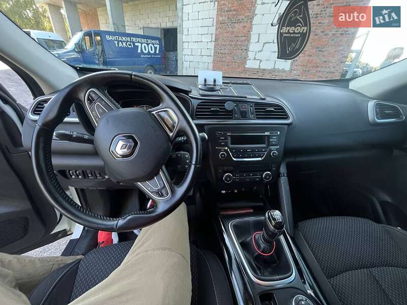 Позашляховик / Кросовер Renault Kadjar 2016 в Хмельницькому