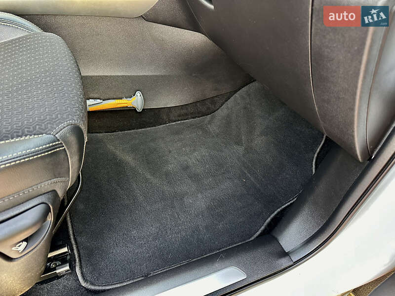 Внедорожник / Кроссовер Renault Kadjar 2017 в Луцке