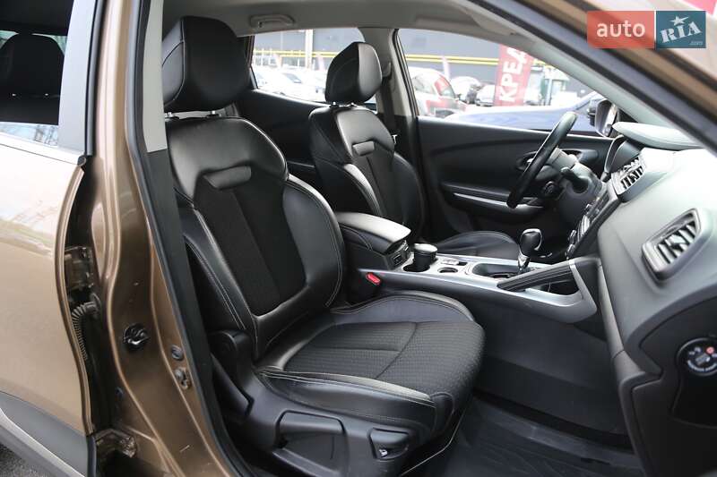 Позашляховик / Кросовер Renault Kadjar 2017 в Києві