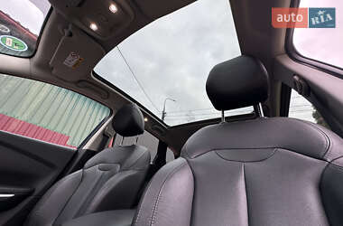 Внедорожник / Кроссовер Renault Kadjar 2016 в 