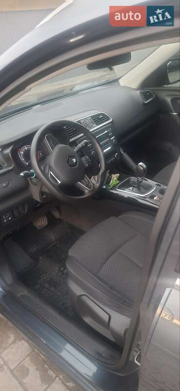 Позашляховик / Кросовер Renault Kadjar 2019 в Ужгороді