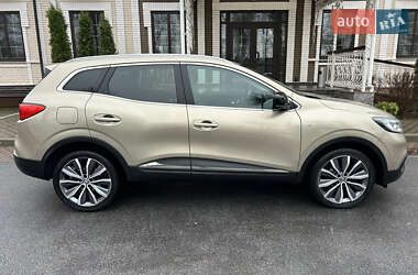 Внедорожник / Кроссовер Renault Kadjar 2016 в 