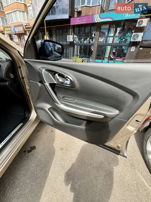 Позашляховик / Кросовер Renault Kadjar 2017 в Кропивницькому