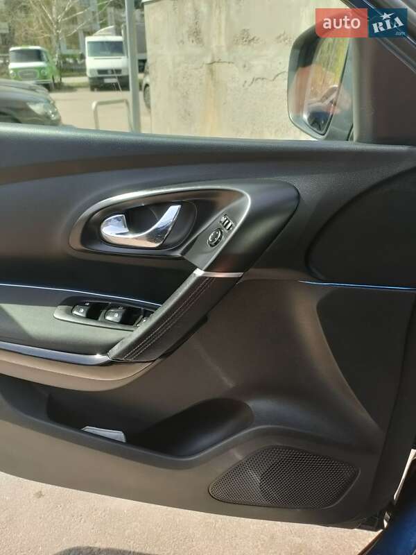 Внедорожник / Кроссовер Renault Kadjar 2016 в Ровно