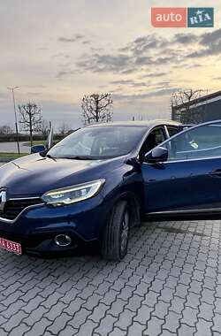Внедорожник / Кроссовер Renault Kadjar 2016 в 
