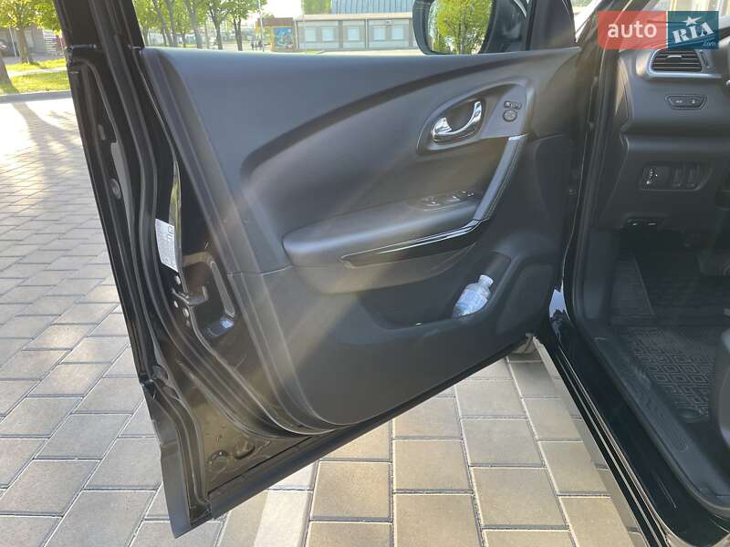 Внедорожник / Кроссовер Renault Kadjar 2016 в Черкассах