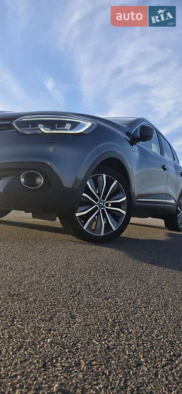 Внедорожник / Кроссовер Renault Kadjar 2015 в Киеве