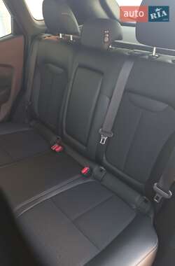 Внедорожник / Кроссовер Renault Kadjar 2018 в 