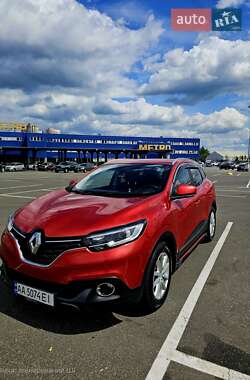 Позашляховик / Кросовер Renault Kadjar 2016 в Києві