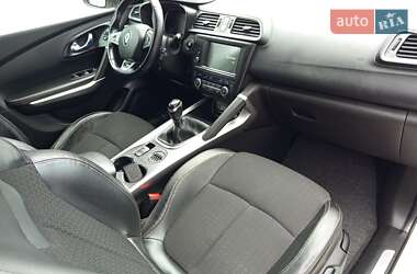 Внедорожник / Кроссовер Renault Kadjar 2016 в 