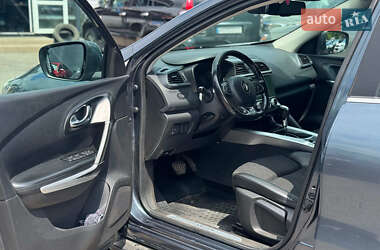 Позашляховик / Кросовер Renault Kadjar 2021 в 