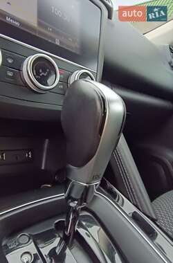 Внедорожник / Кроссовер Renault Kadjar 2019 в 