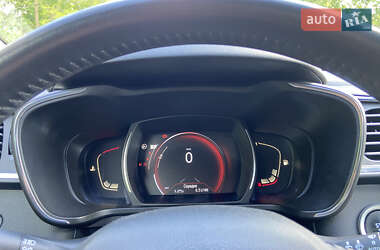 Внедорожник / Кроссовер Renault Kadjar 2016 в 