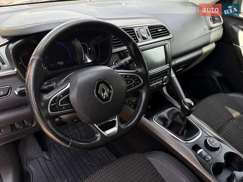 Позашляховик / Кросовер Renault Kadjar 2016 в Рівному