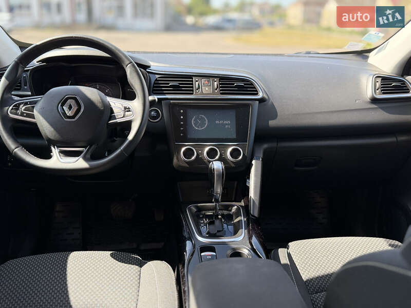Внедорожник / Кроссовер Renault Kadjar 2019 в Дубно